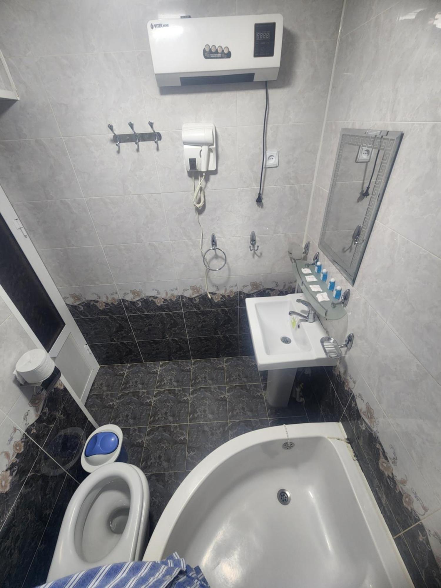 Alikhan Buxoro Phòng bức ảnh